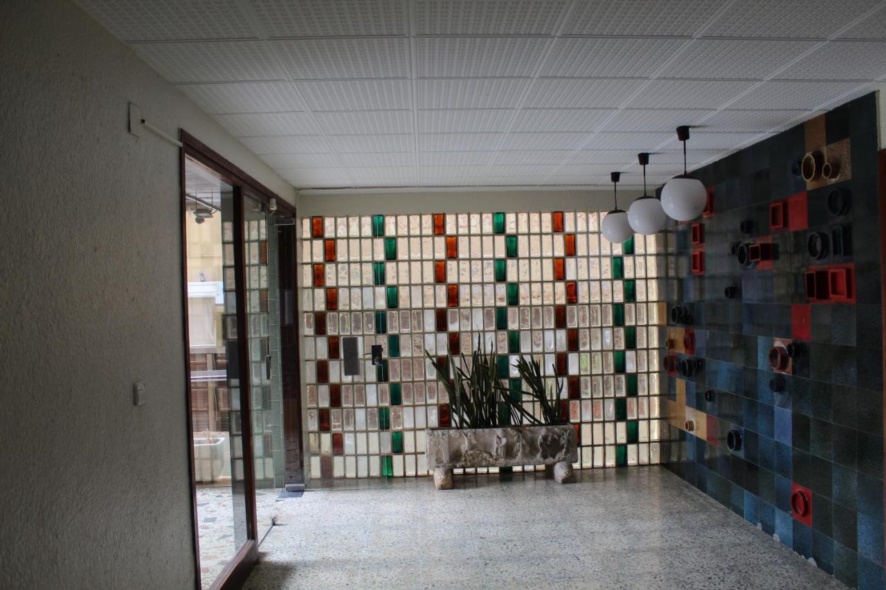 Apartamento Primera Linea De Playa Port-Segur 塞古德卡拉斐 外观 照片