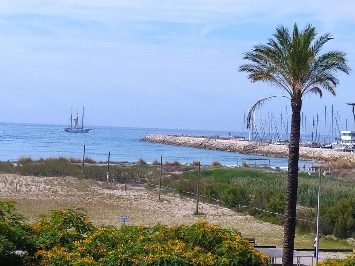 Apartamento Primera Linea De Playa Port-Segur 塞古德卡拉斐 外观 照片